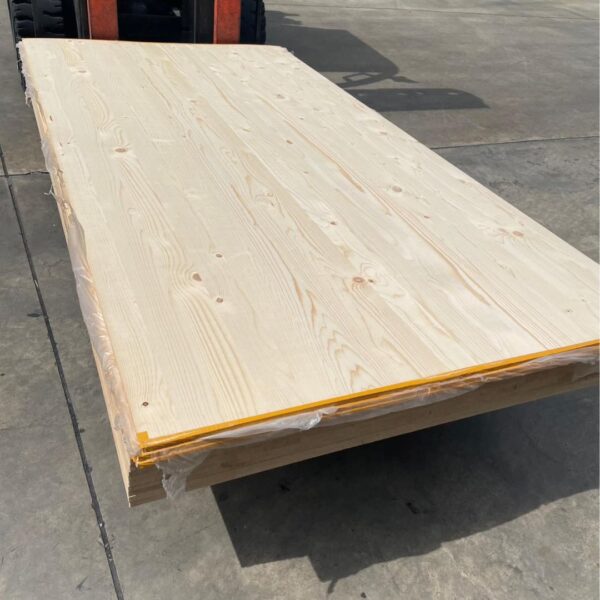 ไม้สนไวท์สปรูซอัดประสาน BB (White Spruce Pine wood board) (1.22mx2.40m) - Image 2