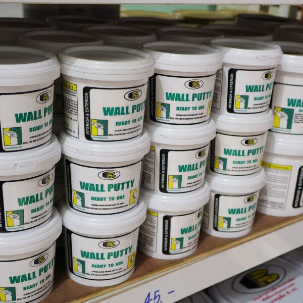 Bosny B219  Wall Putty สำหรับอุดโป๊ว ซ่อมแซม หรือตกแต่งพื้นผิว - Image 2