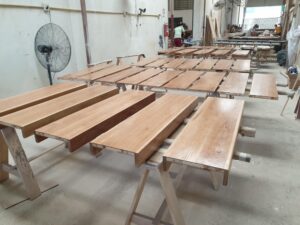 บันได เอ็นจิเนียร์ (ปิดผิว) Engineered