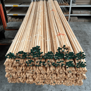 ไม้สนอเมริกา เกรดตาน้อย-ไม่มีตา เหลากลม