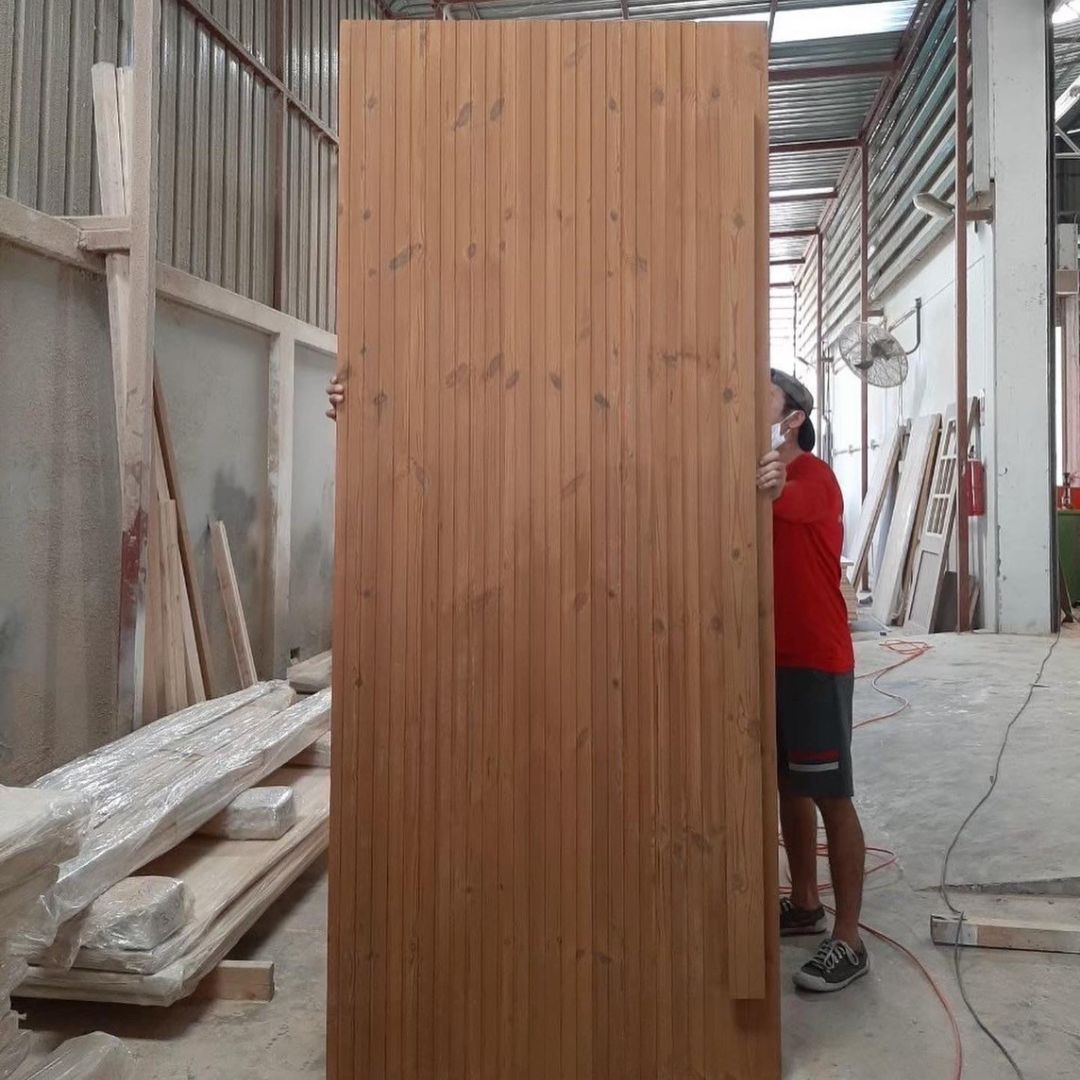 ประตูไม้เทอร์โมวูด ความหนาผิว 3mm มีตา dark/light ลายนอน/ตั้ง/portland