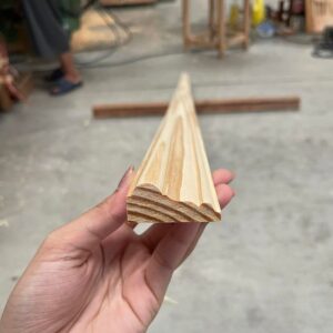 ไม้สน USA  คิ้ว SS-1   22mmx44mmx2.40m