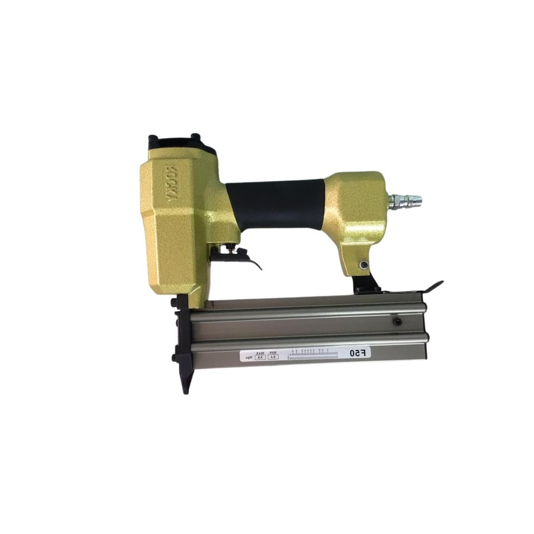 เครื่องยิง Rocky