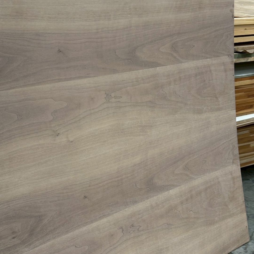 Walnut Veneer HMR (3.2mmx1.22mx2.44m) - Image 3