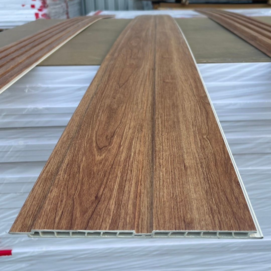 WPC PANEL ไม้ฝา 4" เว้นร่อง KM-033-XK7073 (สัก/1) 9x200x2900mm