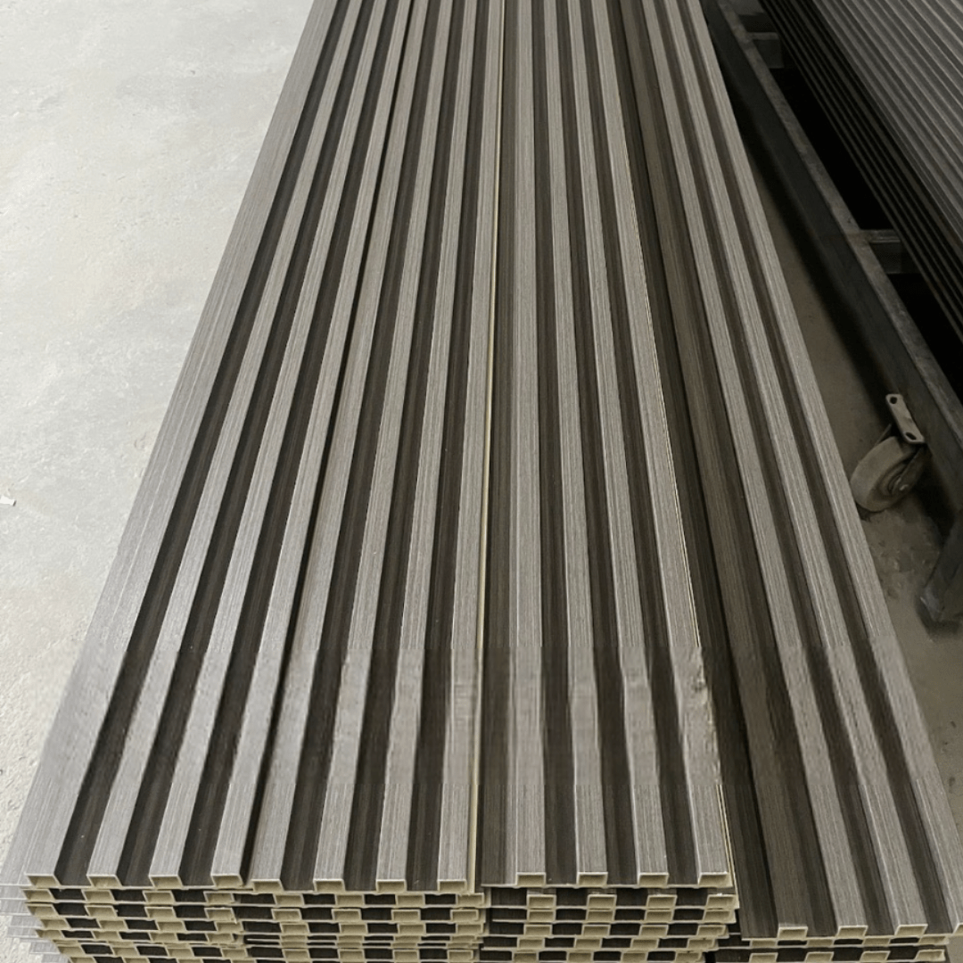 WPC PANEL 4ร่องลึก รหัส 402 804703-8 สี เทาเข้ม ลายเส้นขนาด 22x160x2900mm - Image 3