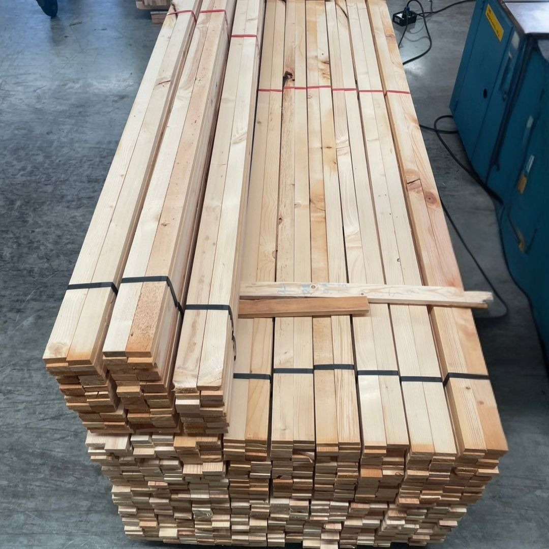 ไม้โครงบาง SPF ไม้เต็มเส้น หัก,ร้าว ขนาด 17x42x2.44