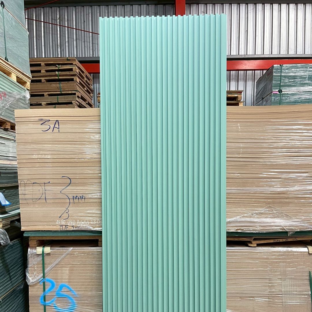 WPC PANEL 4ร่องลึก /ปิดขอบ (สี Solid) รหัส 471 TH-7014 (มัทฉะ) - Image 3