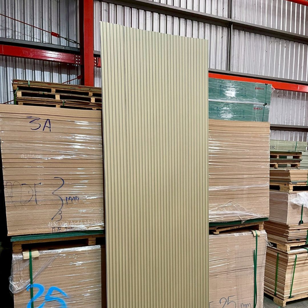 WPC PANEL 7 ลอนเว้า รหัส U69 CJ-807 (Champagne) 12x195x2900mm - Image 2