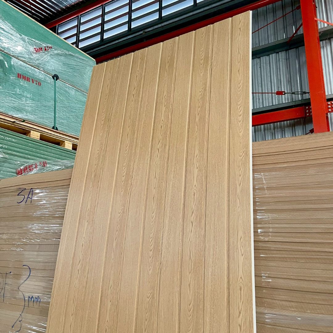 WPC PANEL ไม้ฝา 4" เว้นร่อง รหัส 229 EM99 (สักอ่อน) ขนาด 9x200x2900mm - Image 3