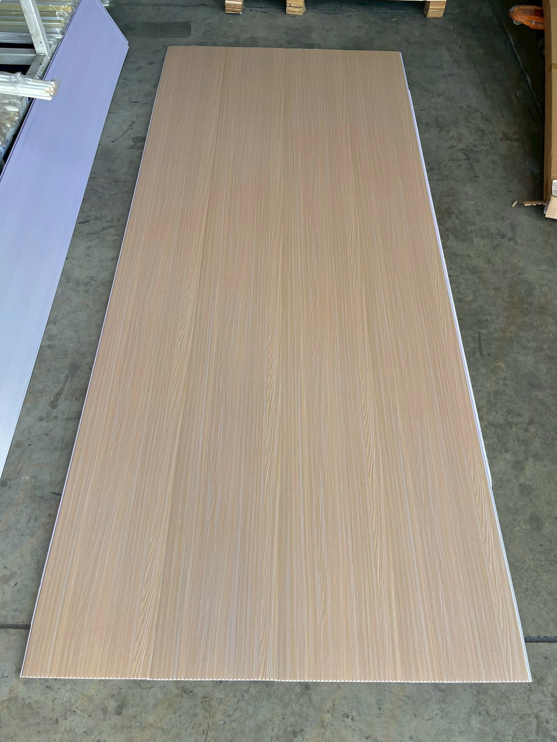 PVC PANEL แบบเรียบ รหัส PVC3019 CKM6638 (โอ๊ค ยุโรป) แบบเรียบ 8mmx300mmx2900mm - Image 2