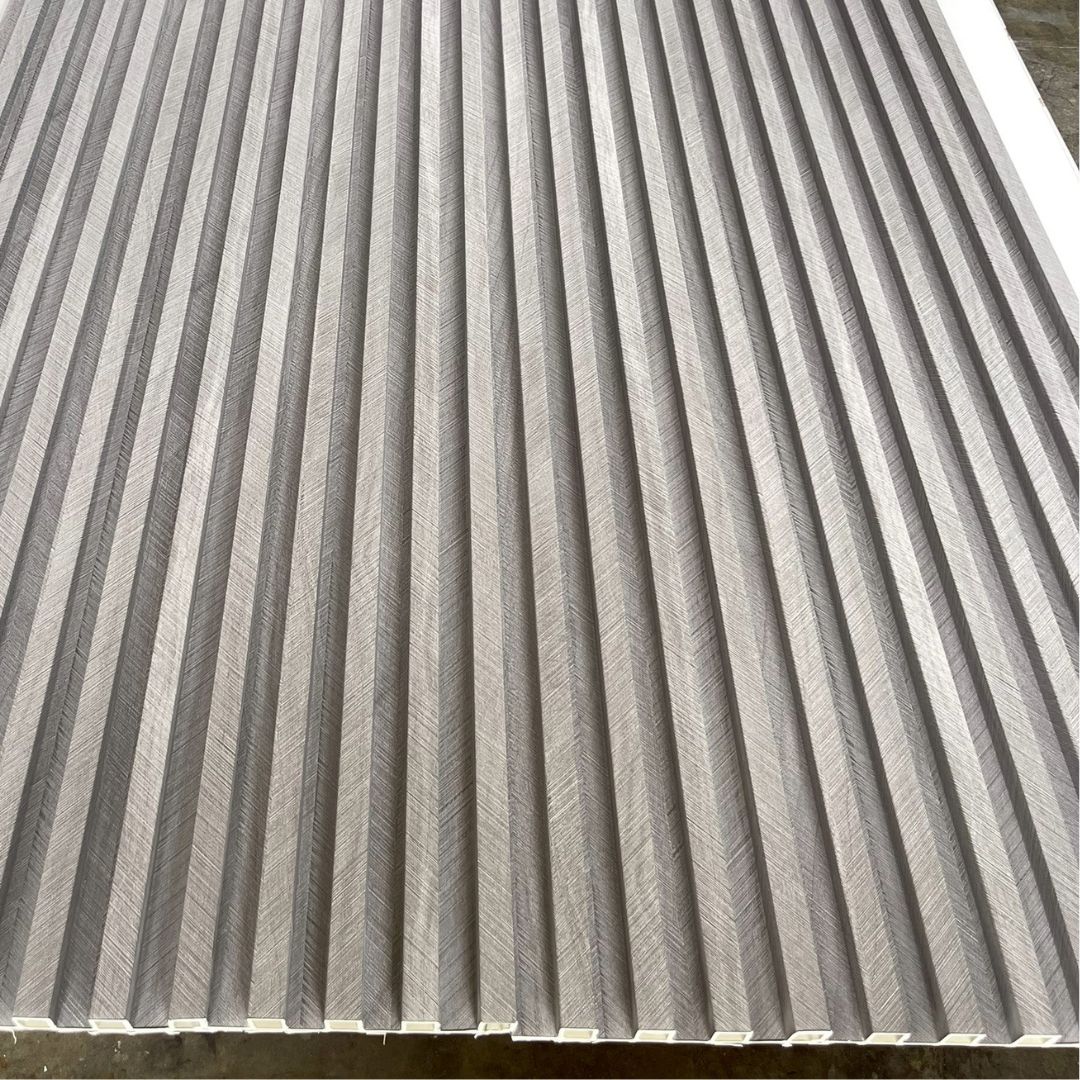 WPC PANEL 4ร่องลึก รหัส 440 Chevron Light Grey ขนาด 22x160x2900mm - Image 2